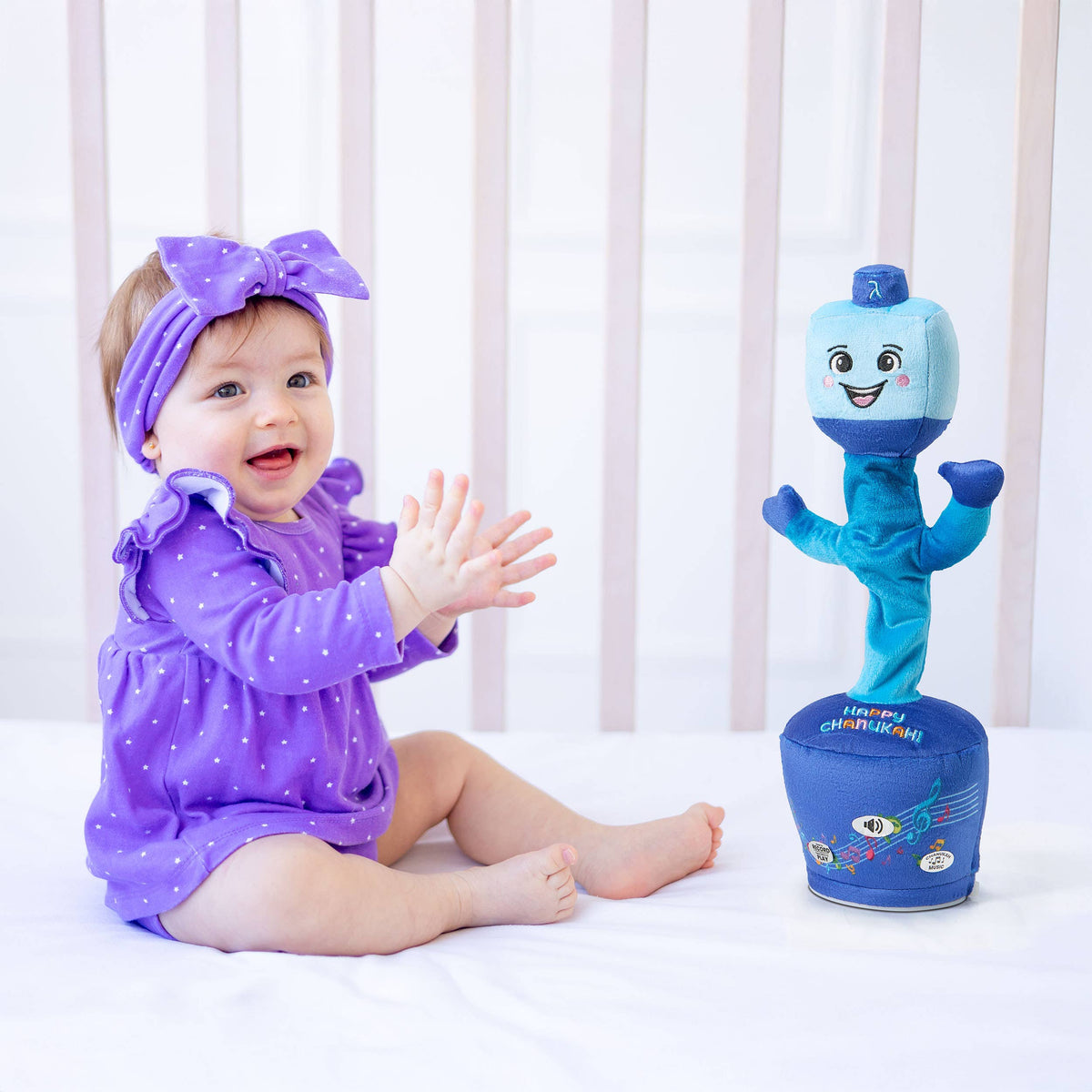 Dancing Dreidel - Sings 6 Chanukah Songs & Can Record Your Own 🔋3AA